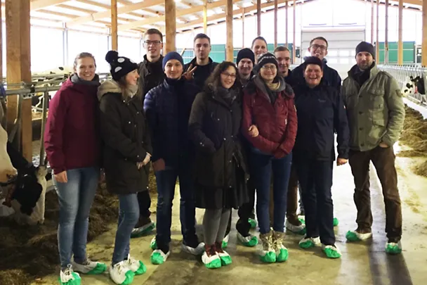 Die junge Gruppe des DLG trifft sich auf Gut Hülsenberg Die junge Gruppe des DLG trifft sich auf Gut Hülsenberg